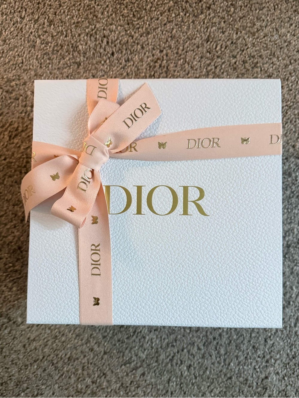 Dior White Box with Ribbon and Card 13x9.5x5
